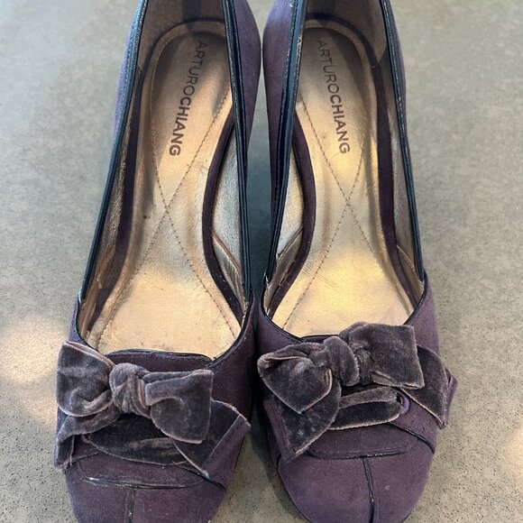 Feminine Lavender Suede Velvet Bow Round Toe Cuban Heel Arturo Chiang Size 6.5 - Picture 7 of 7
